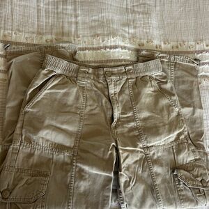 Aeropostale Khaki Cargo Pants